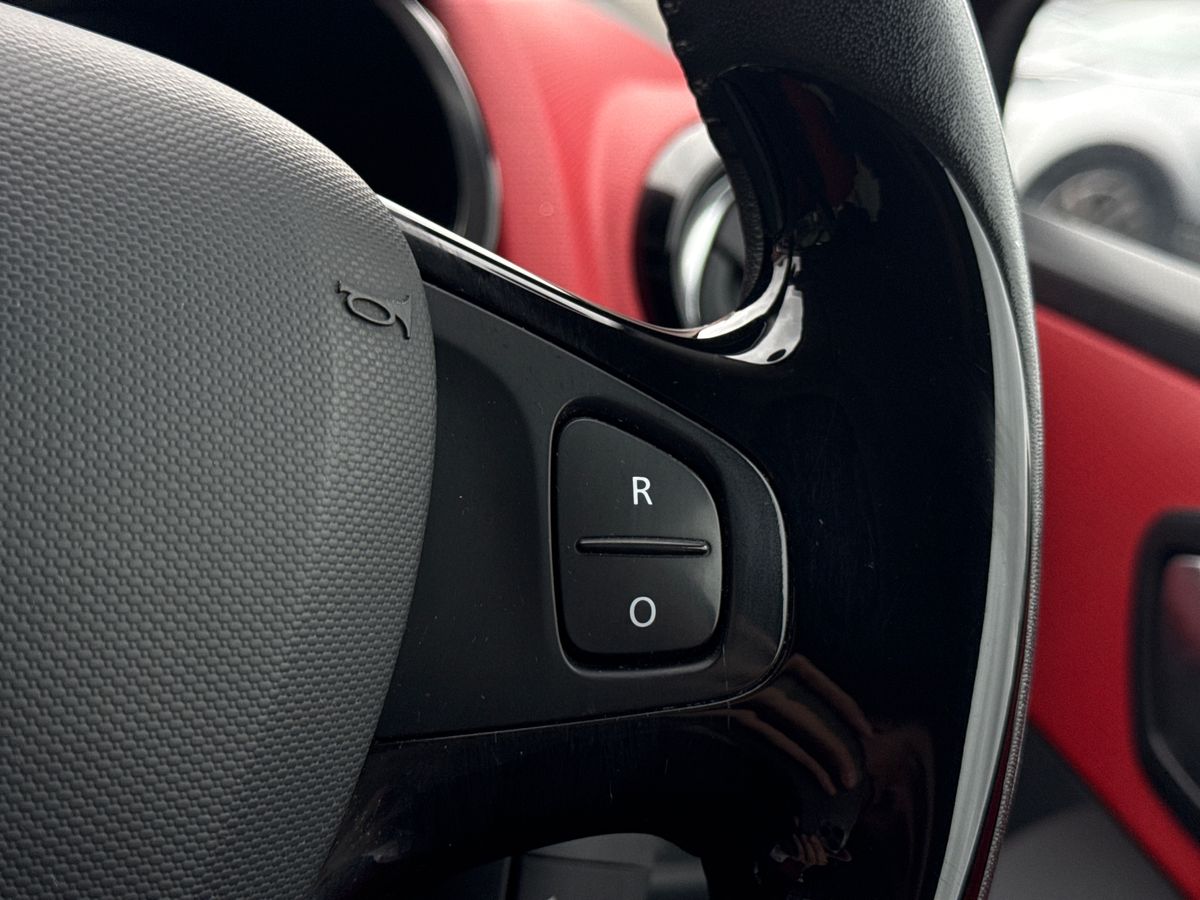 Used Renault Clio 2015 for sale - 76588844: Photo 21