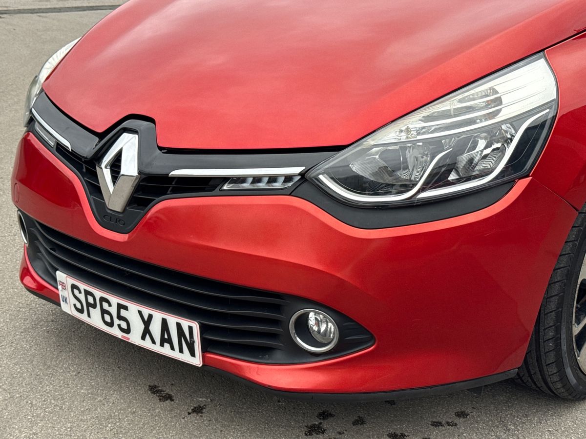 Used Renault Clio 2015 for sale - 76588844: Photo 35