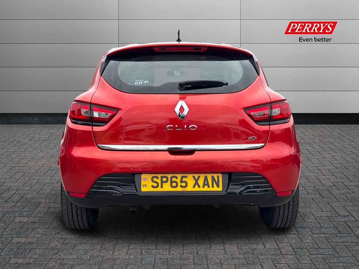 Used Renault Clio 2015 for sale - 76588844: Photo 5