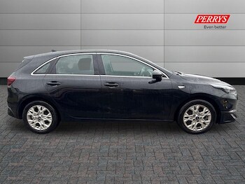 Used Kia Ceed 2025 for sale - 77340692: Photo