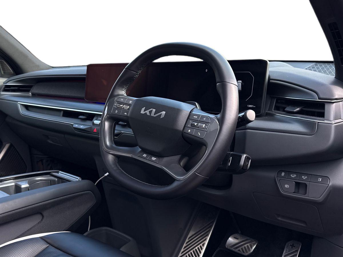 Used Kia EV9 2024 for sale - 76373896: Photo 8