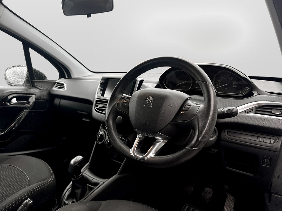 Used Peugeot 208 2016 for sale - 77730487: Photo 25