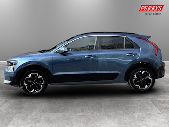 Used Kia Niro 2023 for sale - 78105100: Photo