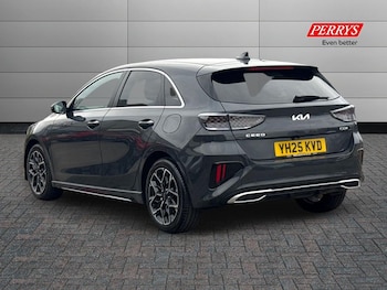 Used Kia Ceed 2025 for sale - 77083468: Photo