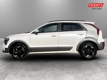 Used Kia Niro 2024 for sale - 78132451: Photo