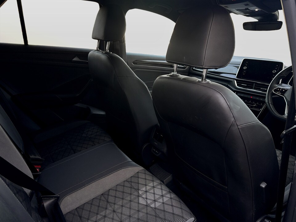 Used Volkswagen T-Roc 2023 for sale - 77604191: Photo 14