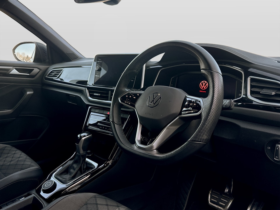 Used Volkswagen T-Roc 2023 for sale - 77604191: Photo 25