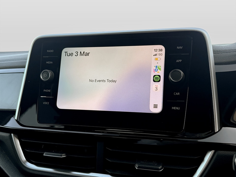 Used Volkswagen T-Roc 2023 for sale - 77604191: Photo 38