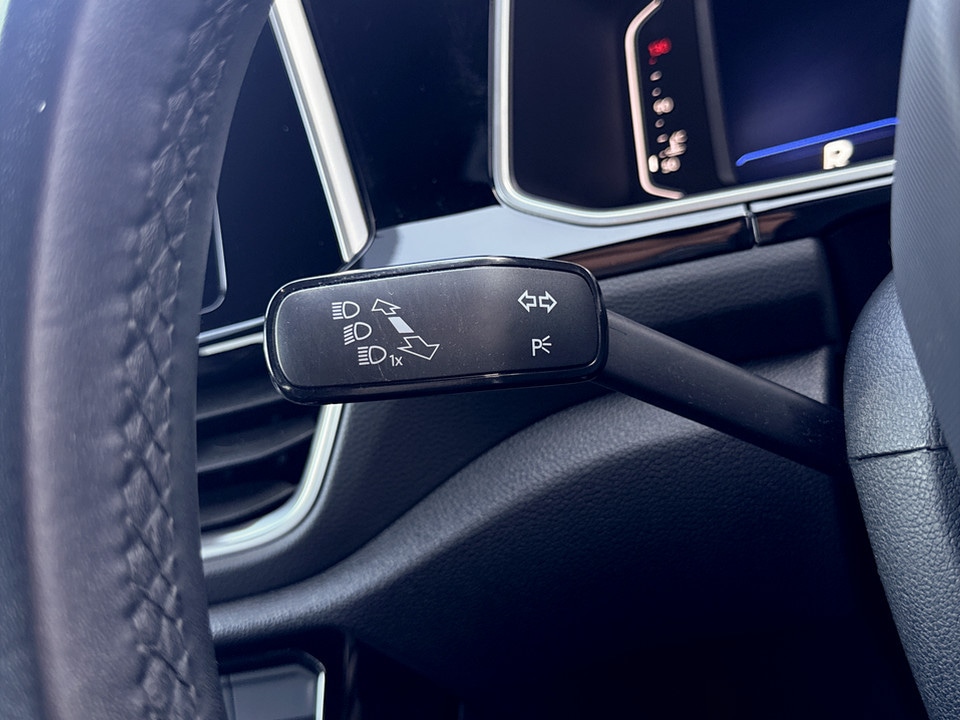 Used Volkswagen T-Roc 2023 for sale - 77604191: Photo 40