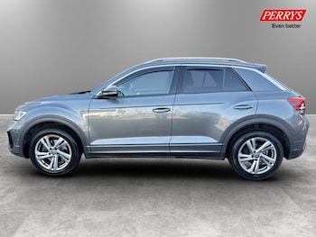 Used Volkswagen T-Roc 2023 for sale - 77604191: Photo