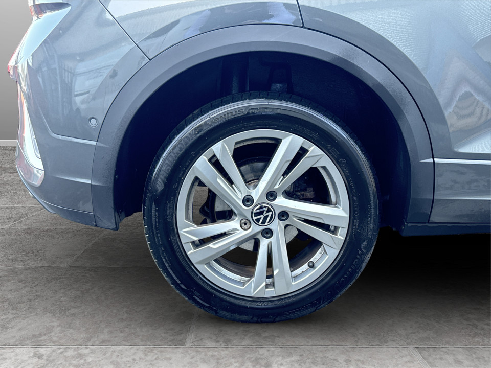 Used Volkswagen T-Roc 2023 for sale - 77604191: Photo 9