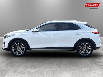 Used Kia XCeed 2020 for sale - 79456176: Photo