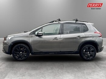Used Peugeot 2008 2019 for sale - 78453818: Photo