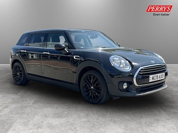 Used MINI Clubman 2019 for sale - 79037102: Photo