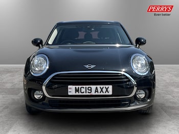 Used MINI Clubman 2019 for sale - 79037102: Photo