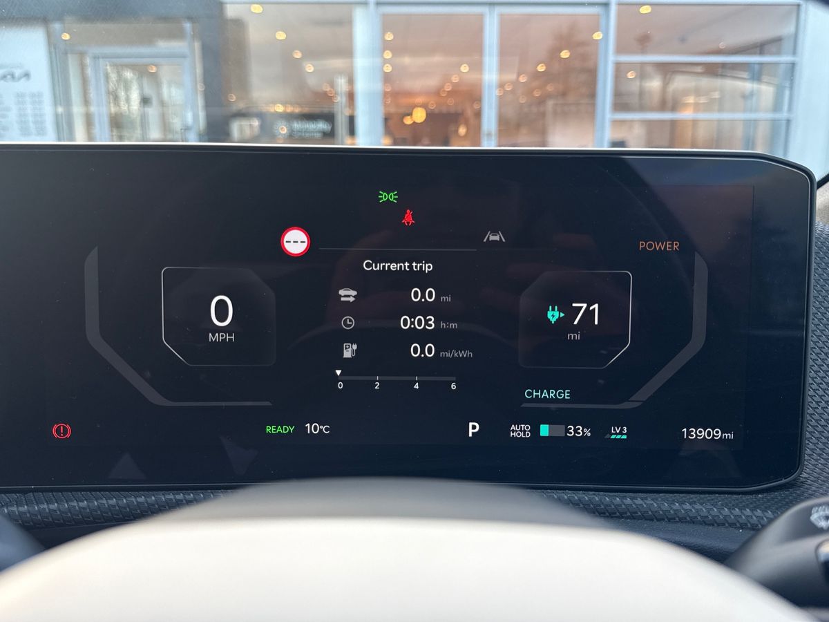 Used Kia EV6 2024 for sale - 77916493: Photo 14