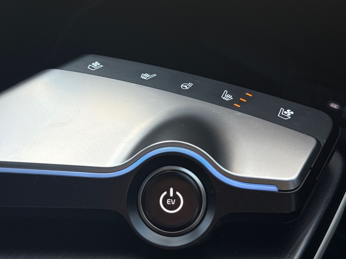Used Kia EV6 2024 for sale - 77916493: Photo 21