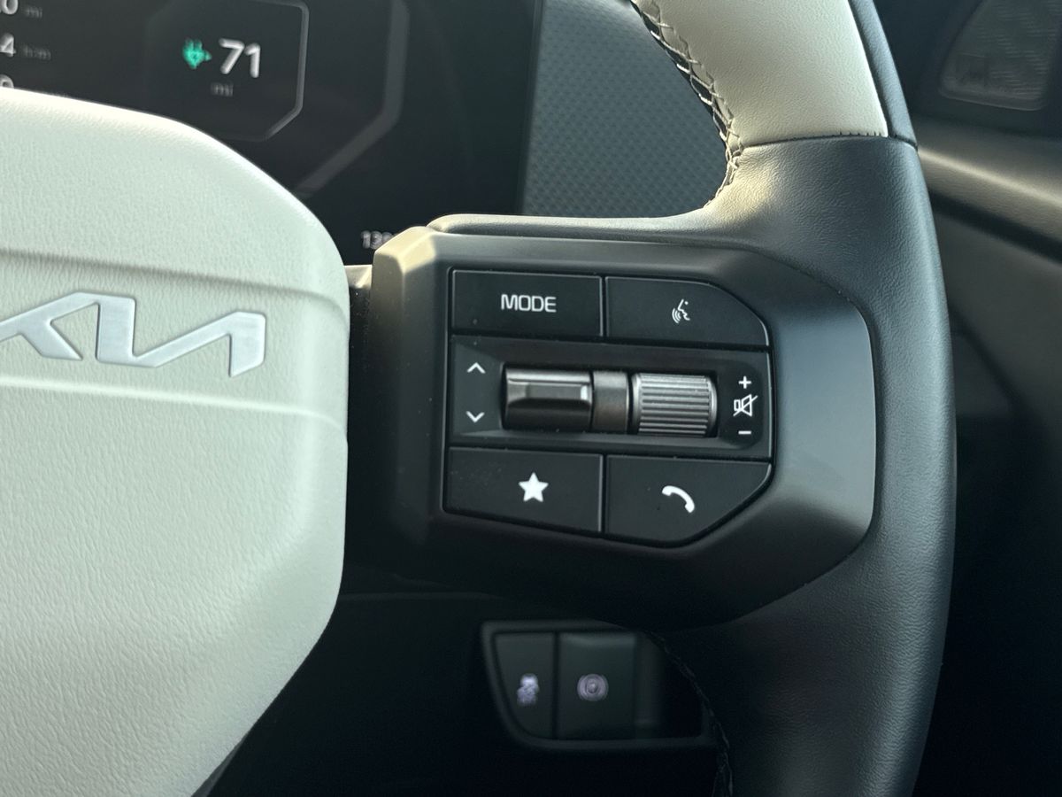 Used Kia EV6 2024 for sale - 77916493: Photo 22