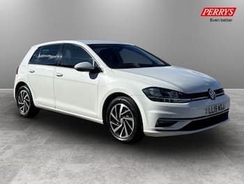 Used Volkswagen Golf 2019 for sale - 79731480: Photo