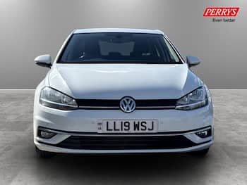 Used Volkswagen Golf 2019 for sale - 79731480: Photo