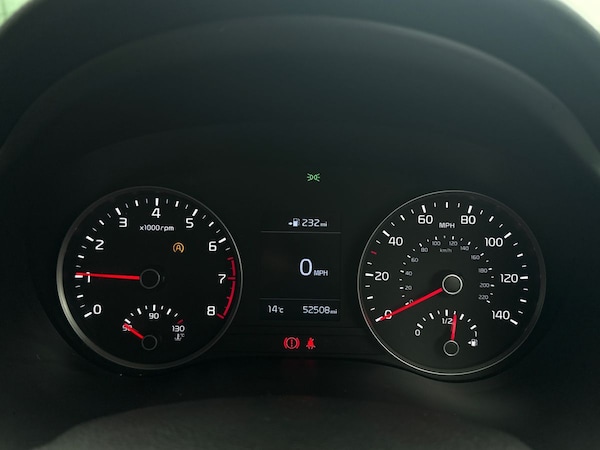 Used Kia Stonic 2020 for sale - 76142286: Photo 16