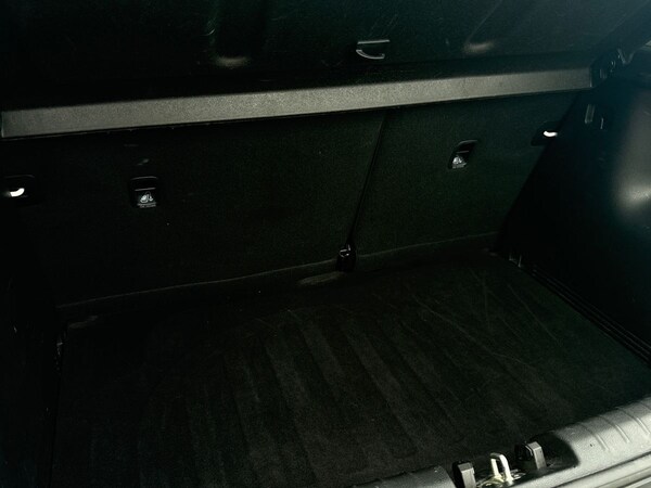 Used Kia Stonic 2020 for sale - 76142286: Photo 23