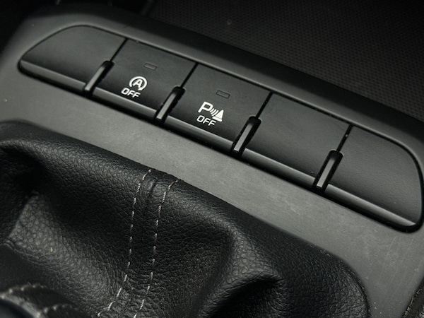Used Kia Stonic 2020 for sale - 76142286: Photo 28
