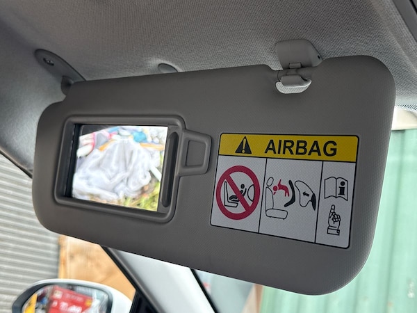 Used Kia Stonic 2020 for sale - 76142286: Photo 32