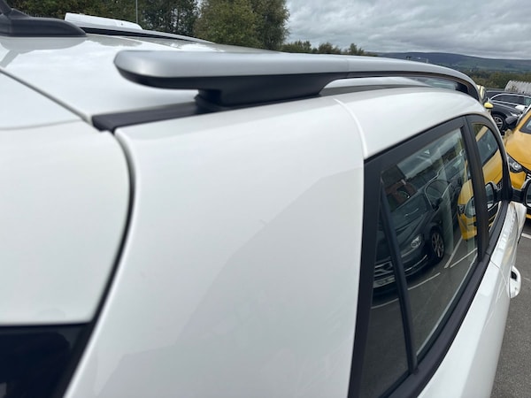 Used Kia Stonic 2020 for sale - 76142286: Photo 53