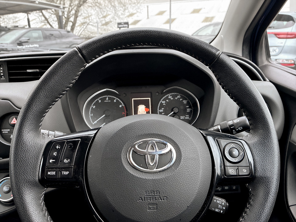 Used Toyota Yaris 2019 for sale - 78053870: Photo 16