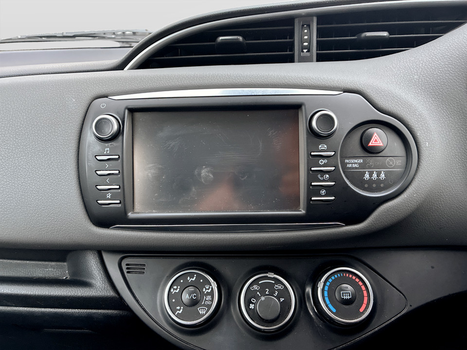 Used Toyota Yaris 2019 for sale - 78053870: Photo 19