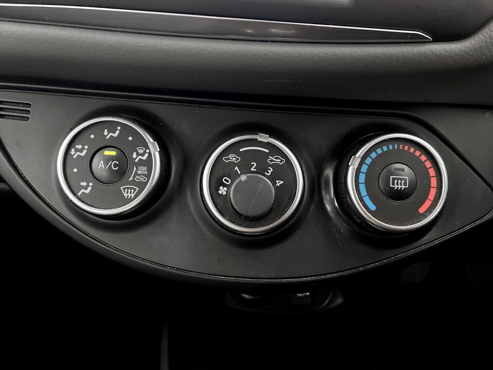 Used Toyota Yaris 2019 for sale - 78053870: Photo 22