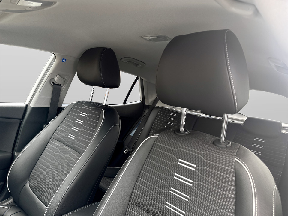 Used Kia Stonic 2026 for sale - 77460646: Photo 13