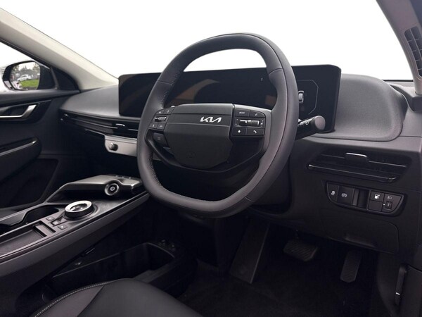 Used Kia EV6 2025 for sale - 76206747: Photo 9