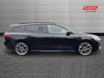 Used Ford Focus 2022 for sale - 76706893: Photo