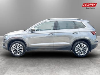 Used Skoda Karoq 2024 for sale - 79467385: Photo