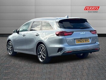 Used Kia Ceed 2025 for sale - 75983370: Photo
