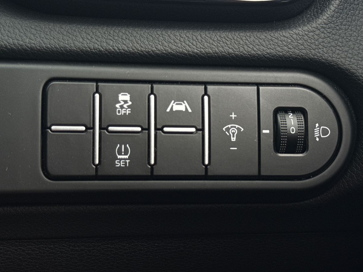 Used Kia Ceed 2025 for sale - 76919365: Photo 29