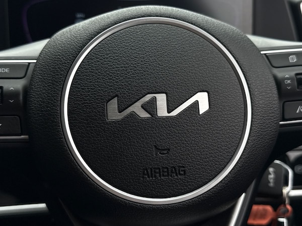 Used Kia Sportage 2023 for sale - 76128545: Photo 32