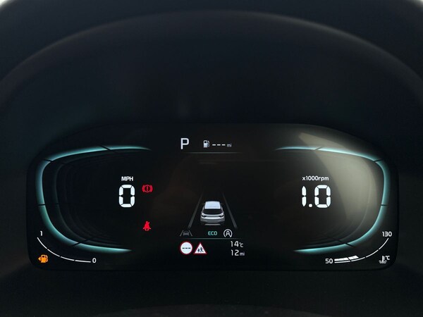 Used Kia Stonic 2025 for sale - 76206934: Photo 16