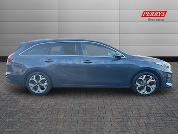 Used Kia Ceed 2019 for sale - 76748597: Photo