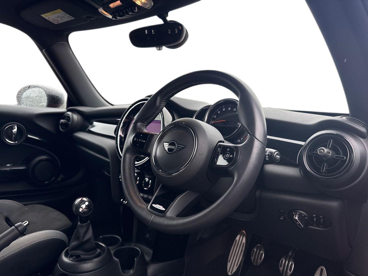 Used MINI Hatch 2022 for sale - 76663207: Photo 9