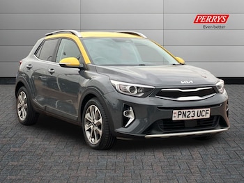 Used Kia Stonic 2023 for sale - 78552133: Photo