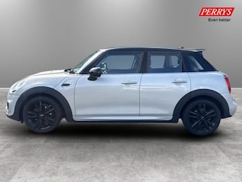 Used MINI Hatch 2018 for sale - 79624222: Photo