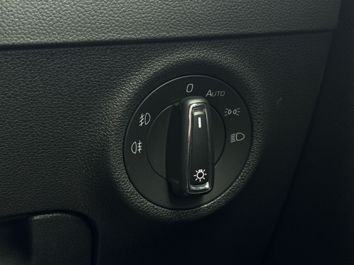 Used Skoda Karoq 2019 for sale - 76412758: Photo 24