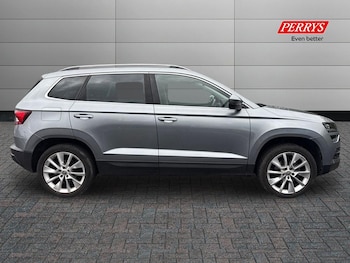 Used Skoda Karoq 2019 for sale - 76412758: Photo