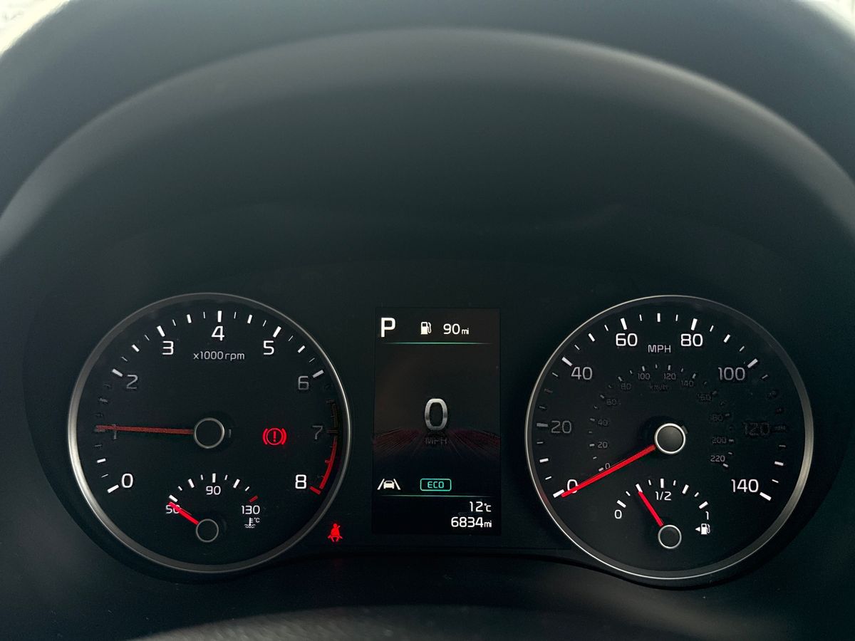 Used Kia Stonic 2023 for sale - 76142276: Photo 14