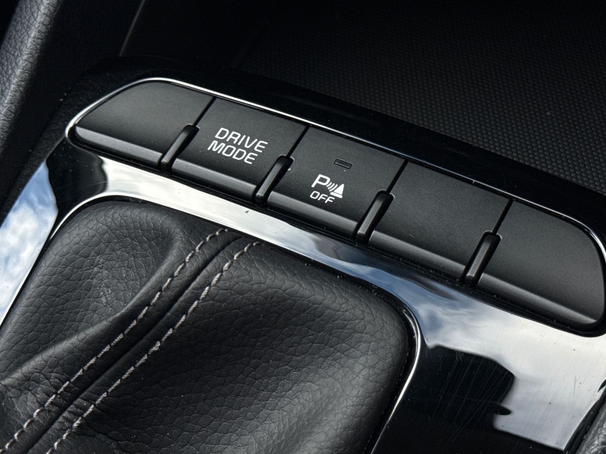 Used Kia Stonic 2023 for sale - 76142276: Photo 23