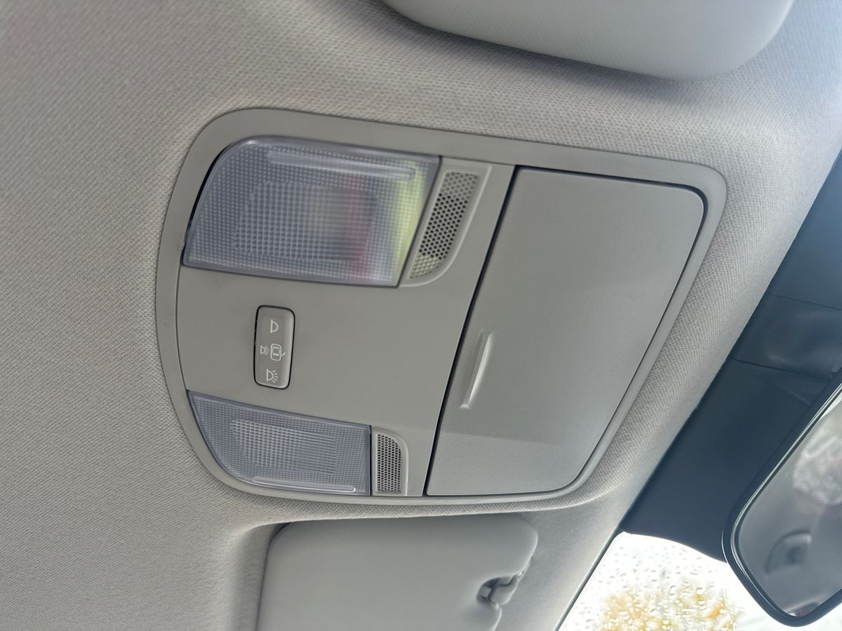 Used Kia Stonic 2023 for sale - 76142276: Photo 27