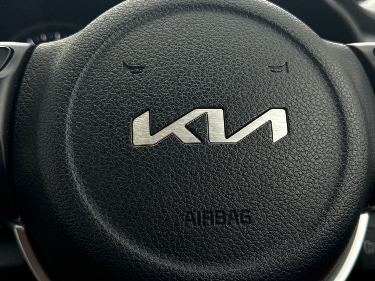 Used Kia Stonic 2023 for sale - 76142276: Photo 30